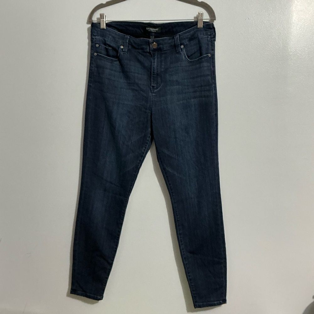 Liverpool Women's Blue Jeans size 14/32